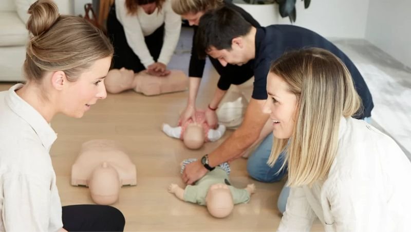 Level 3 paediatric first aid course delivered on site